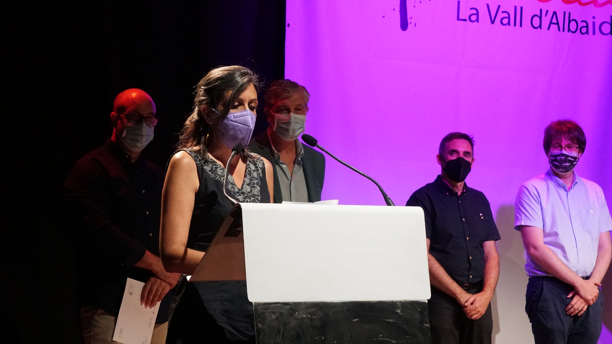 Elisabet Roig, guanyadora del 27é Premi de Literatura Eròtica, lliurat l'any passat a Bocairent