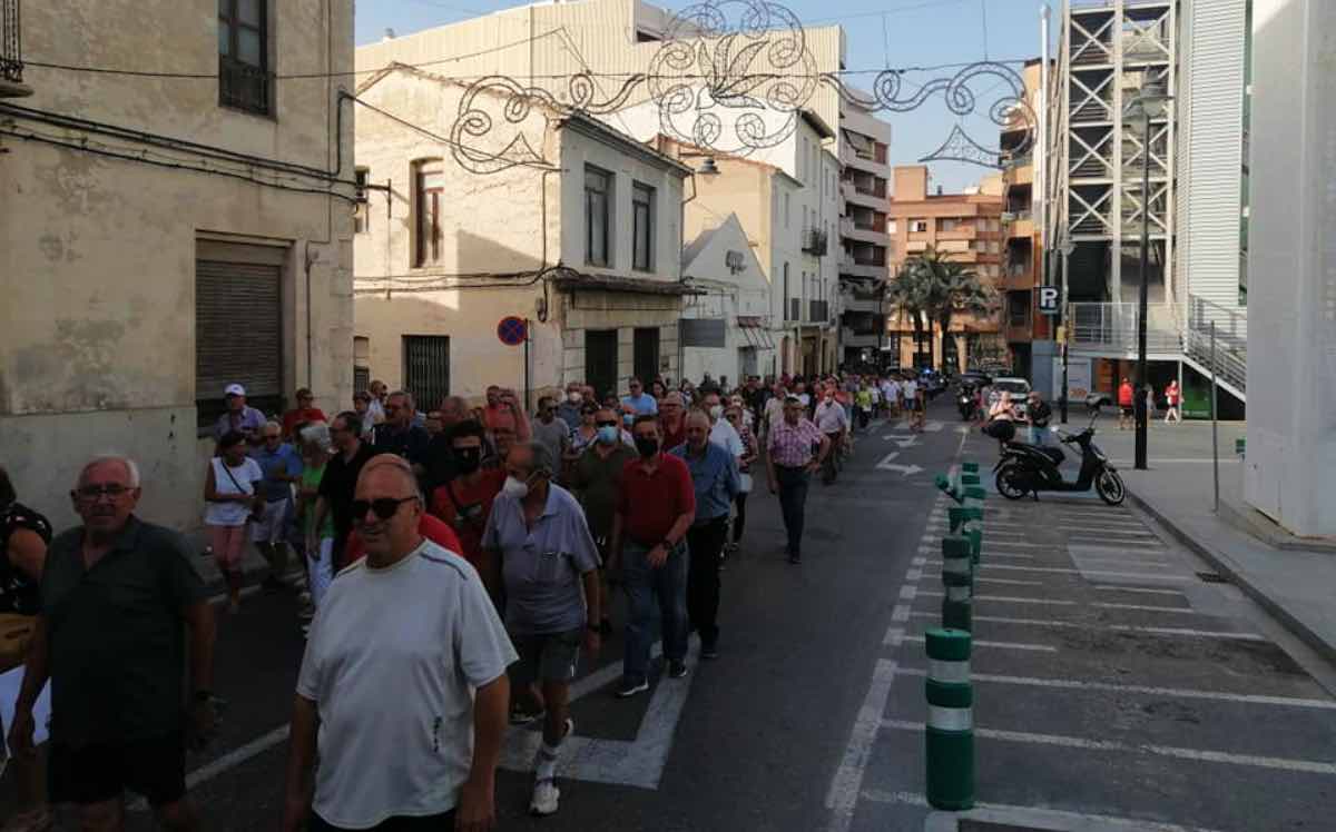 Manifestació contra la retallada en Medicina Interna a l'Hospital d'Ontinyent (Fotografia: EUPV Ontinyent)