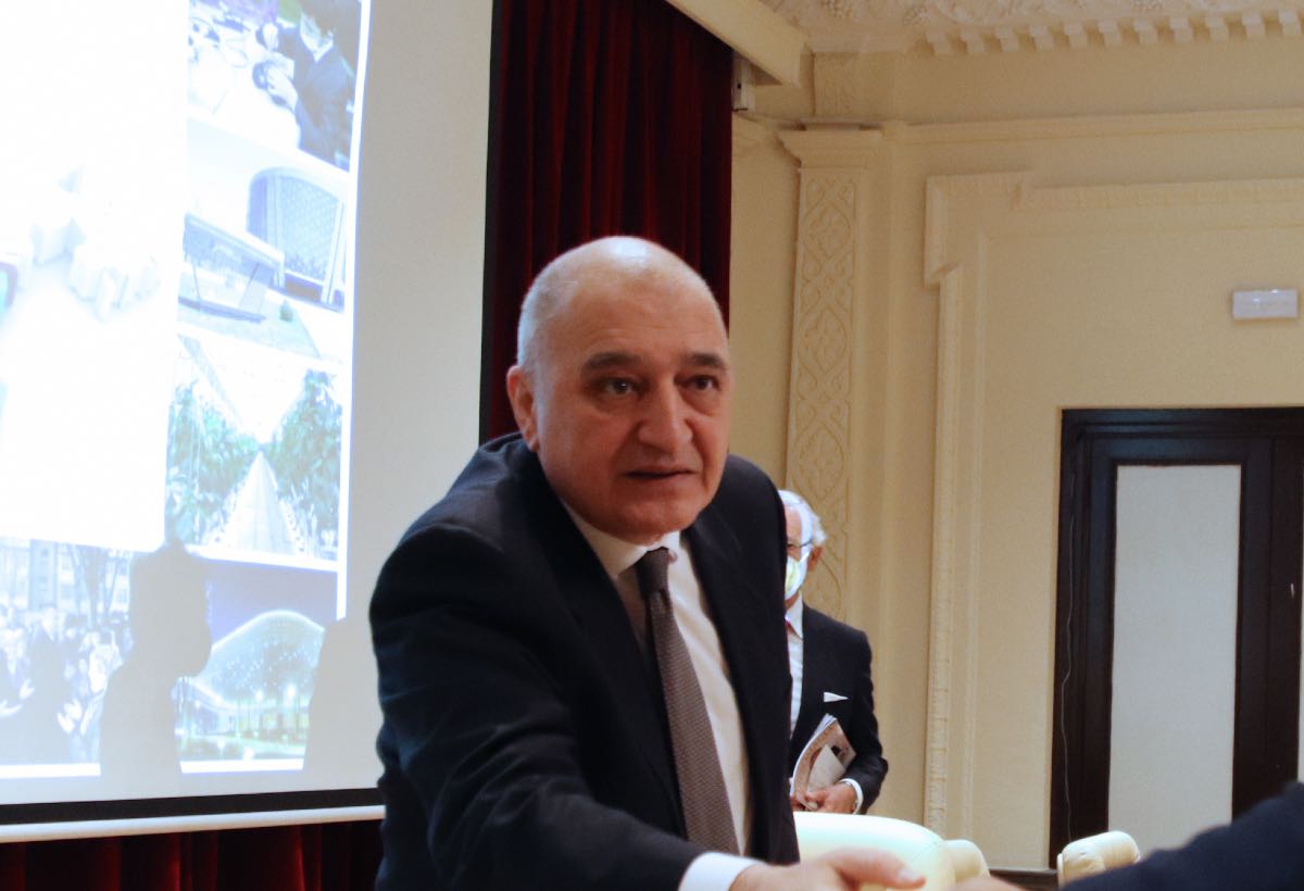 Jakhongir Ganiev, ambaixador de l'Usbequistan a Espanya. Fotografia: fesei.org